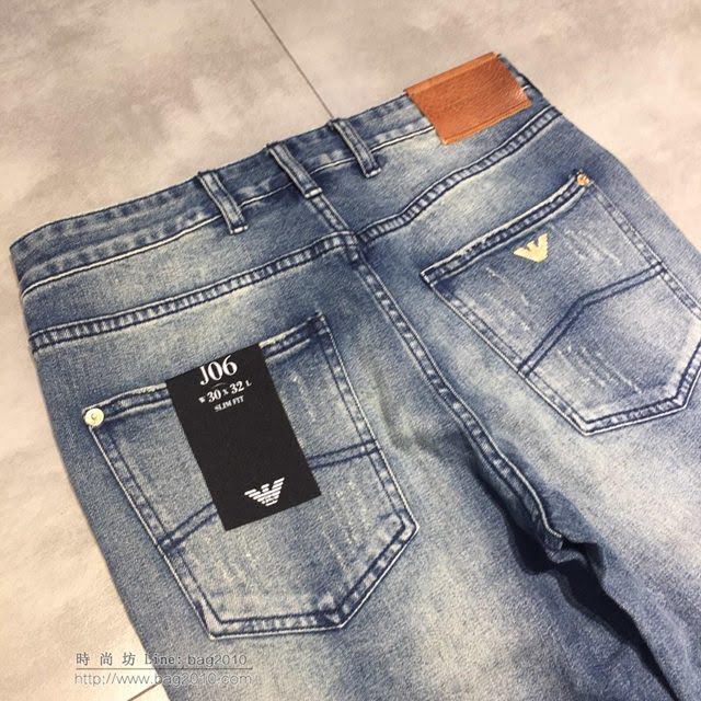 Armani男裝 19春夏新款 阿瑪尼牛仔褲 淺藍色洗水牛仔褲  tzy1724